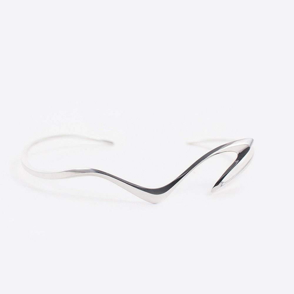 Prelude Choker sterling silver minimalist curved statement necklace with precision edge detailing