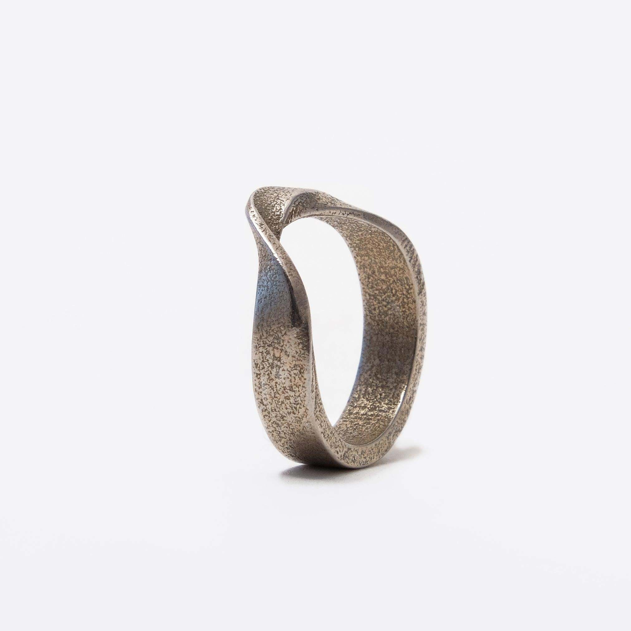 Amos Steel Ring ─ Bold - LACE by JennyWu
