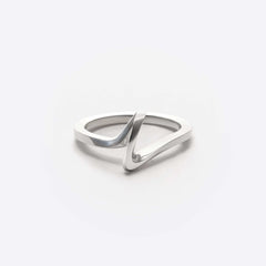 Sera Ring Premium silver twisted knot design ring on white background