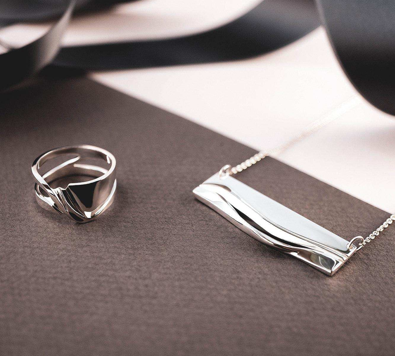 Adagio Velum Gift Set - LACE by JennyWu