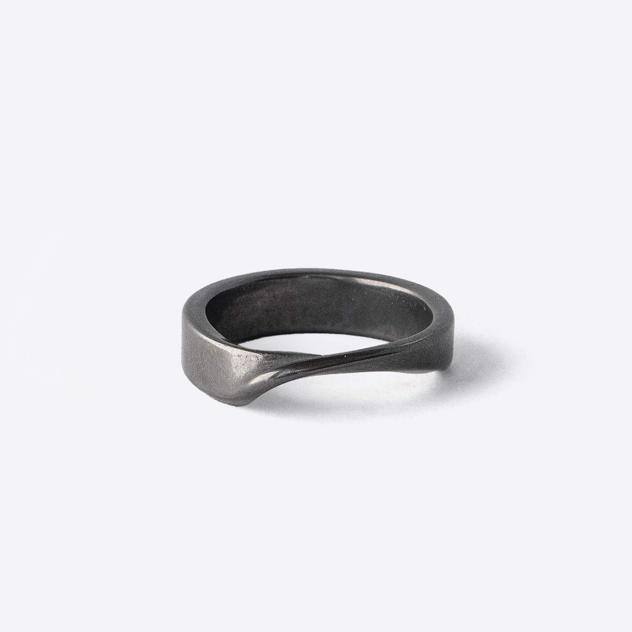 Amor Bold Stainless Steel Ring- High Polished- Seconds