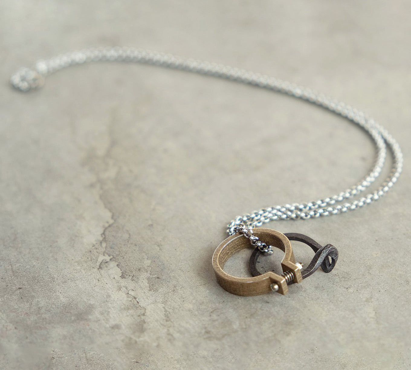 Machina Gift Set men's jewelry with adjustable 3D printed rings and rolo chain necklace in stainless steel and bronze