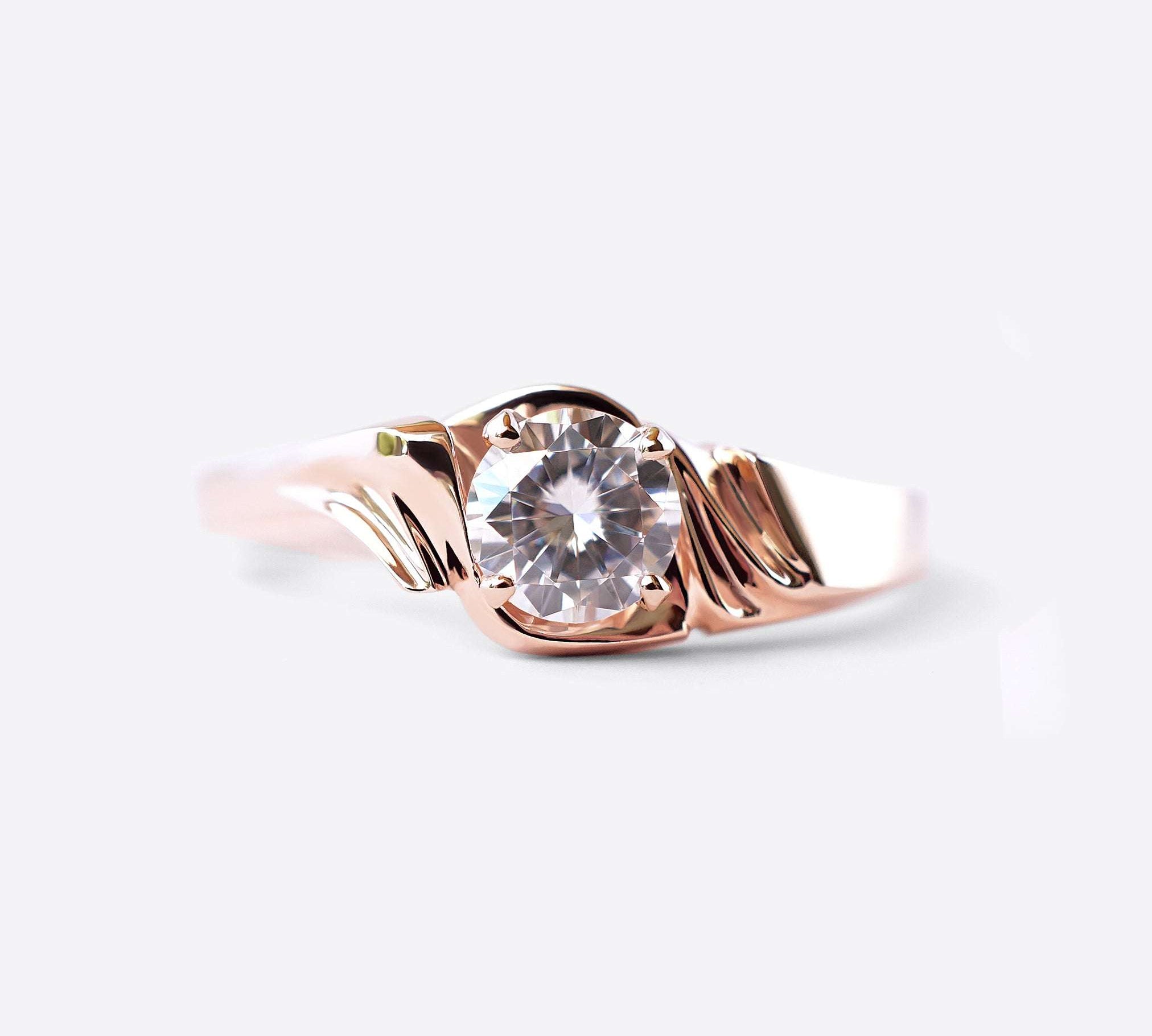 Iris Diamond Ring