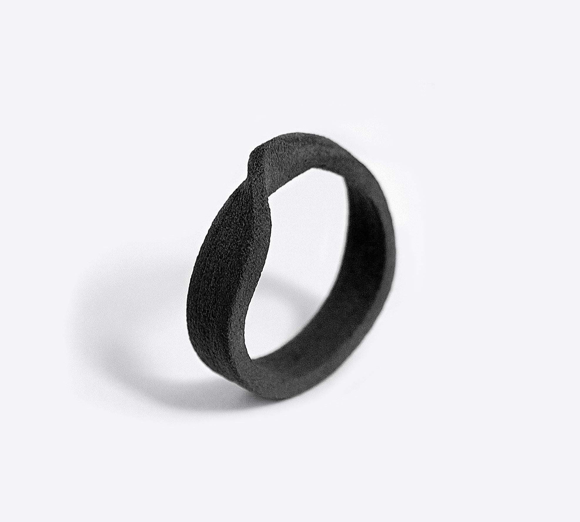 Amor Carbon Ring ─ Bold - LACE by JennyWu