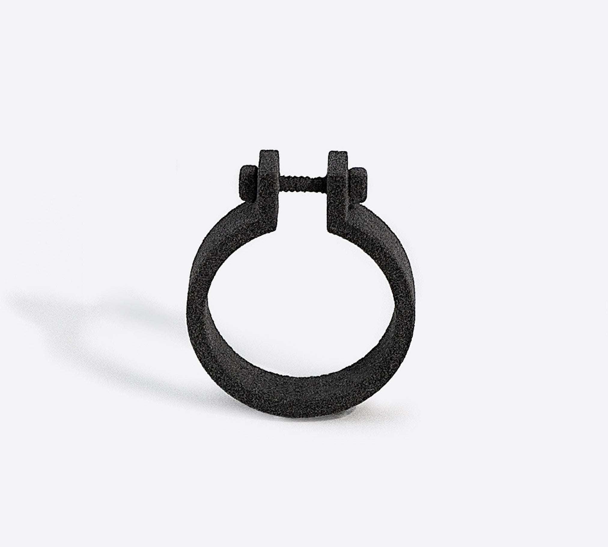 Gray nylon Machina Q sample ring with adjustable machined design on white background