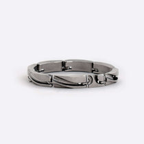 Modern unisex stainless steel link bracelet with unique ball joint connections and adjustable links