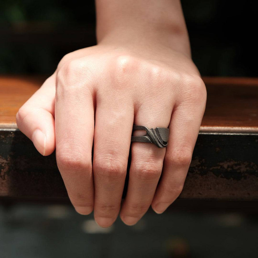 Velum Steel Ring