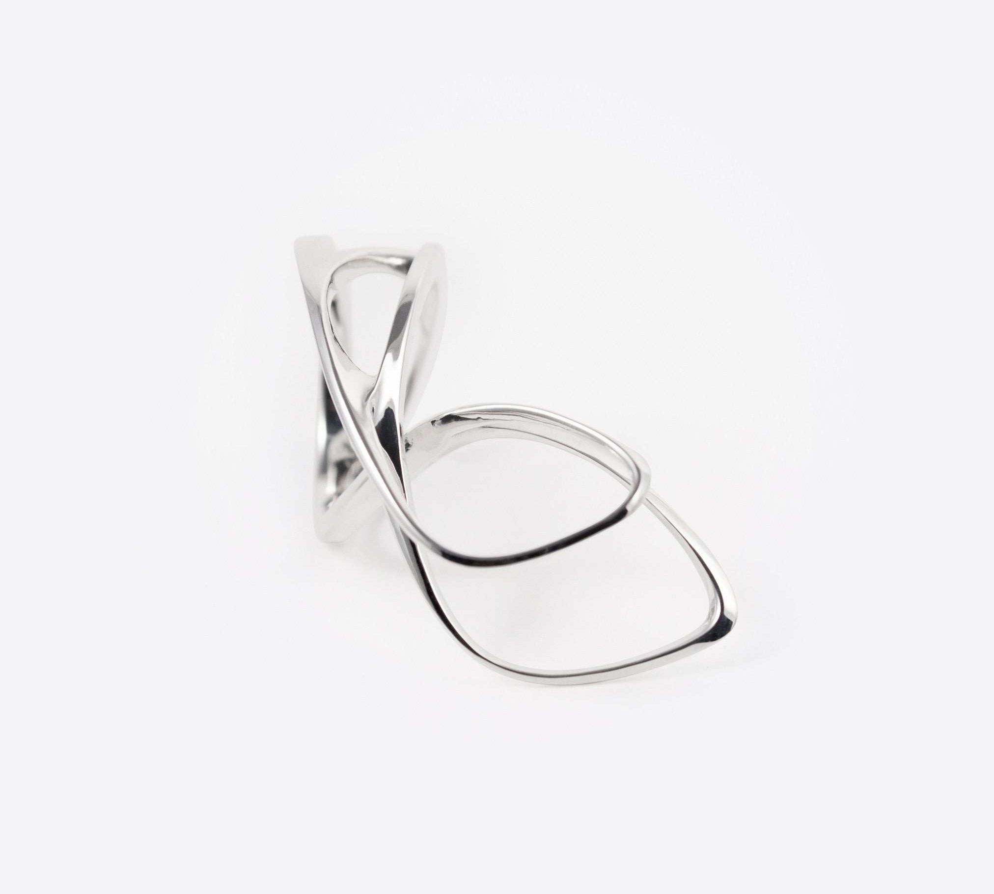 Mobius Ring